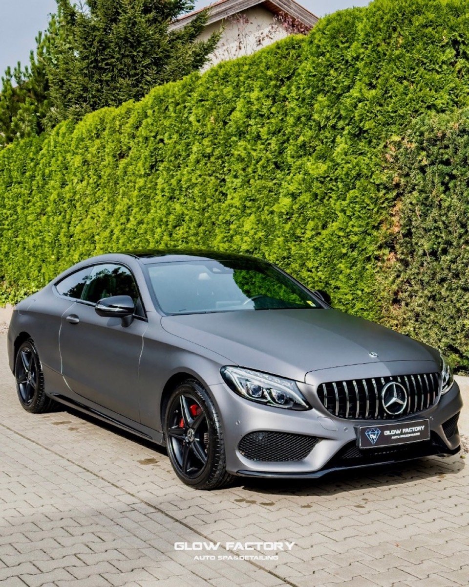 Mercedes C Coupé matowy